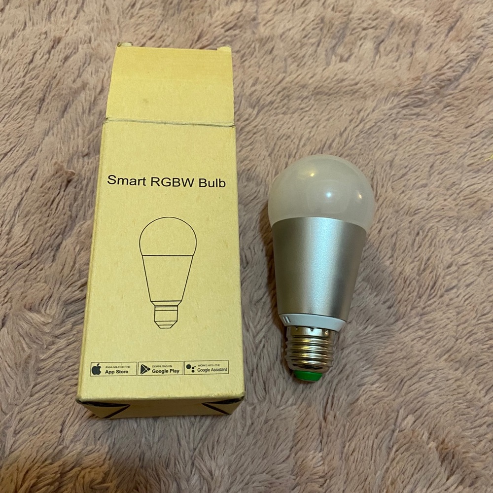 Smart light bulb